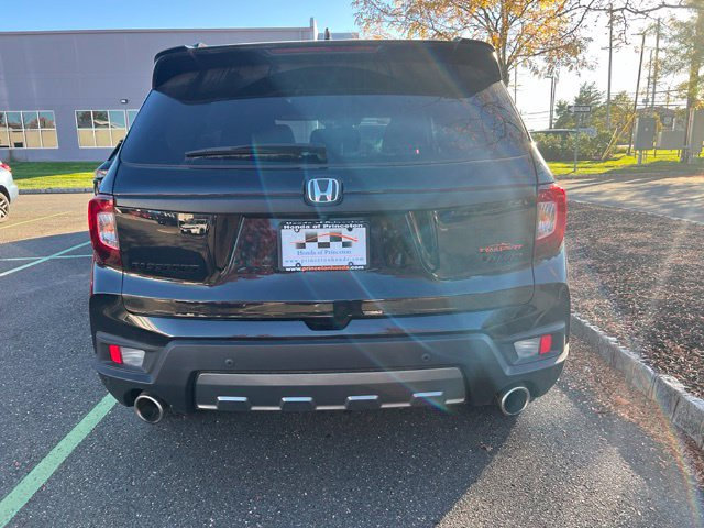 Certified 2023 Honda Passport TrailSport image 6