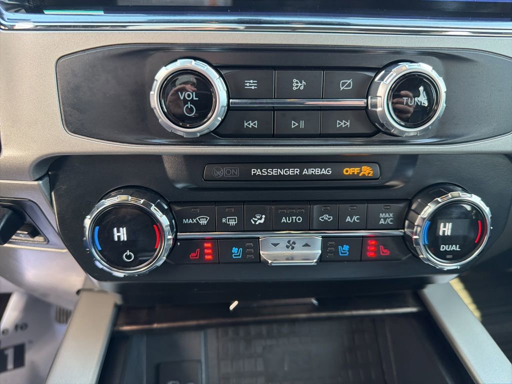 Used 2022 Ford F250 Lariat w/ Lariat Ultimate Package image 16