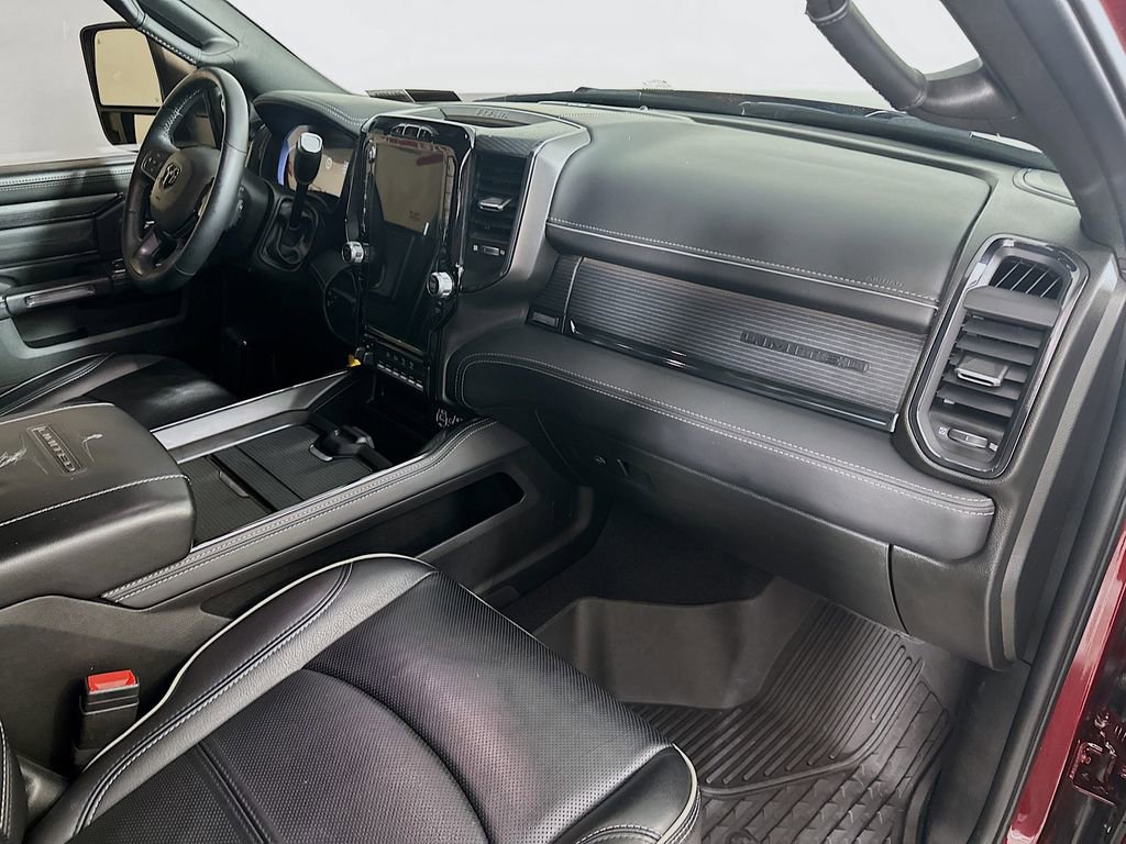 Used 2024 RAM 3500 Limited image 32