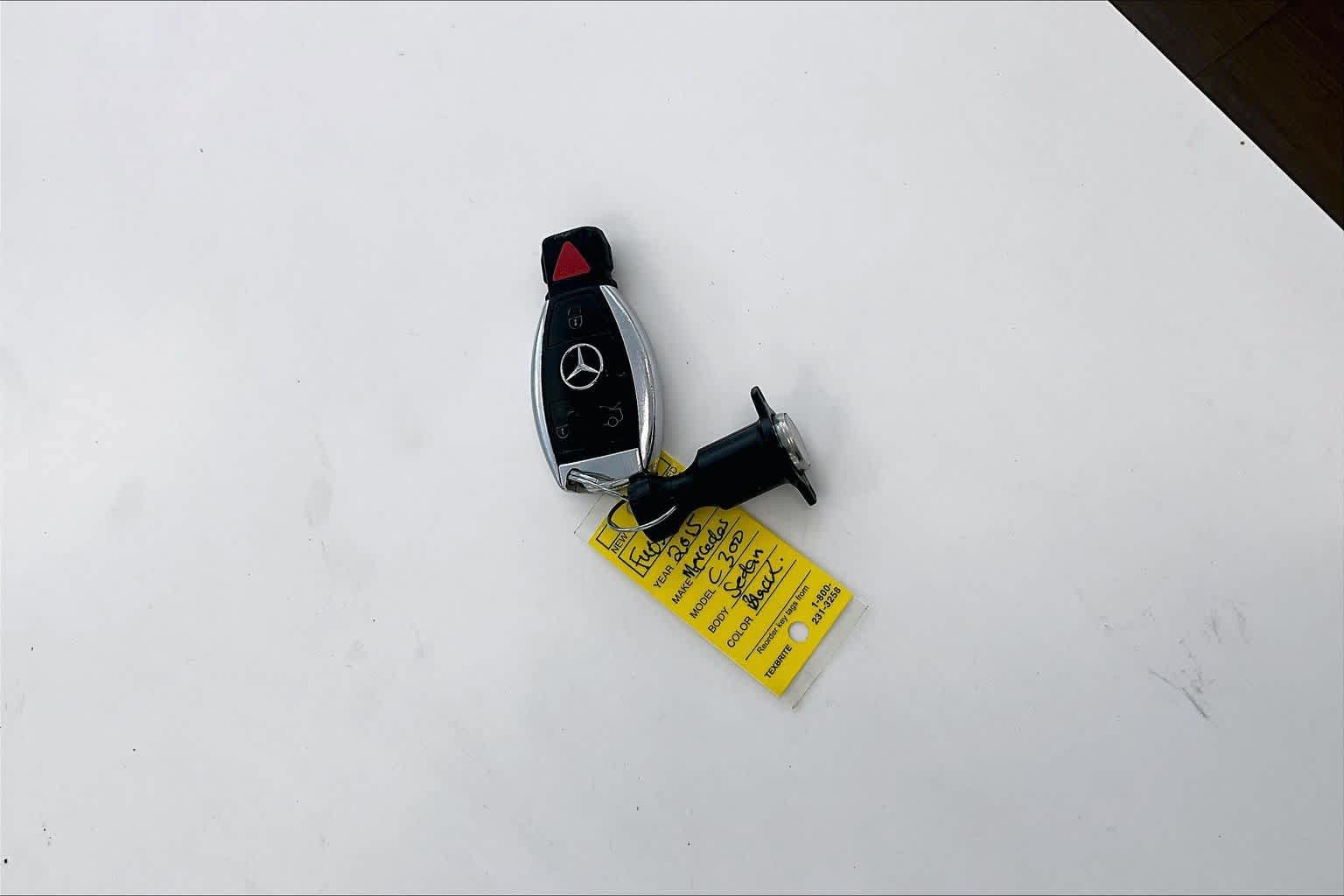 Used 2015 Mercedes-Benz C 300 4MATIC Sedan image 14