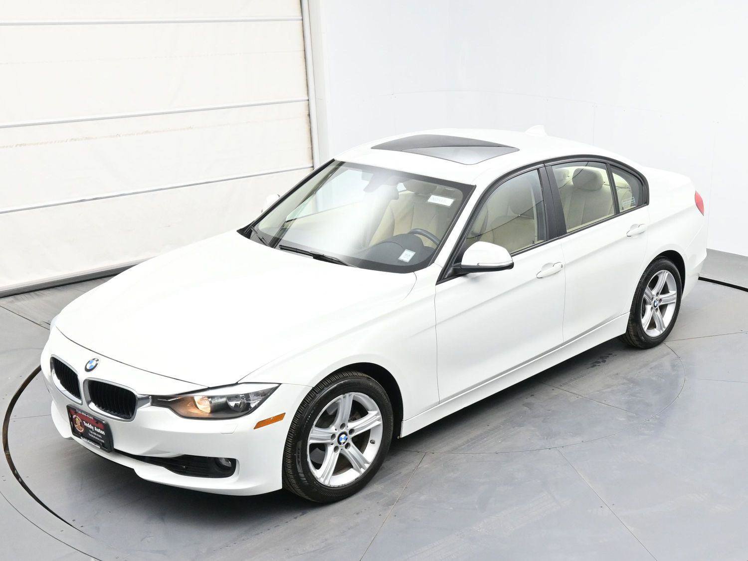 Used 2014 BMW 328i xDrive Sedan AWD/4WD image 38