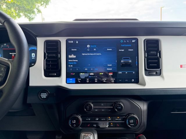 Certified 2026 Ford Bronco Heritage Edition AWD/4WD image 17