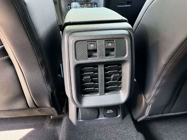 New 2026 Ford Bronco Outer Banks AWD/4WD image 14