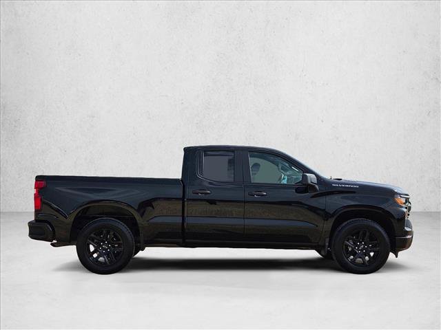 Used 2026 Chevrolet Silverado 1500 Custom RWD image 4