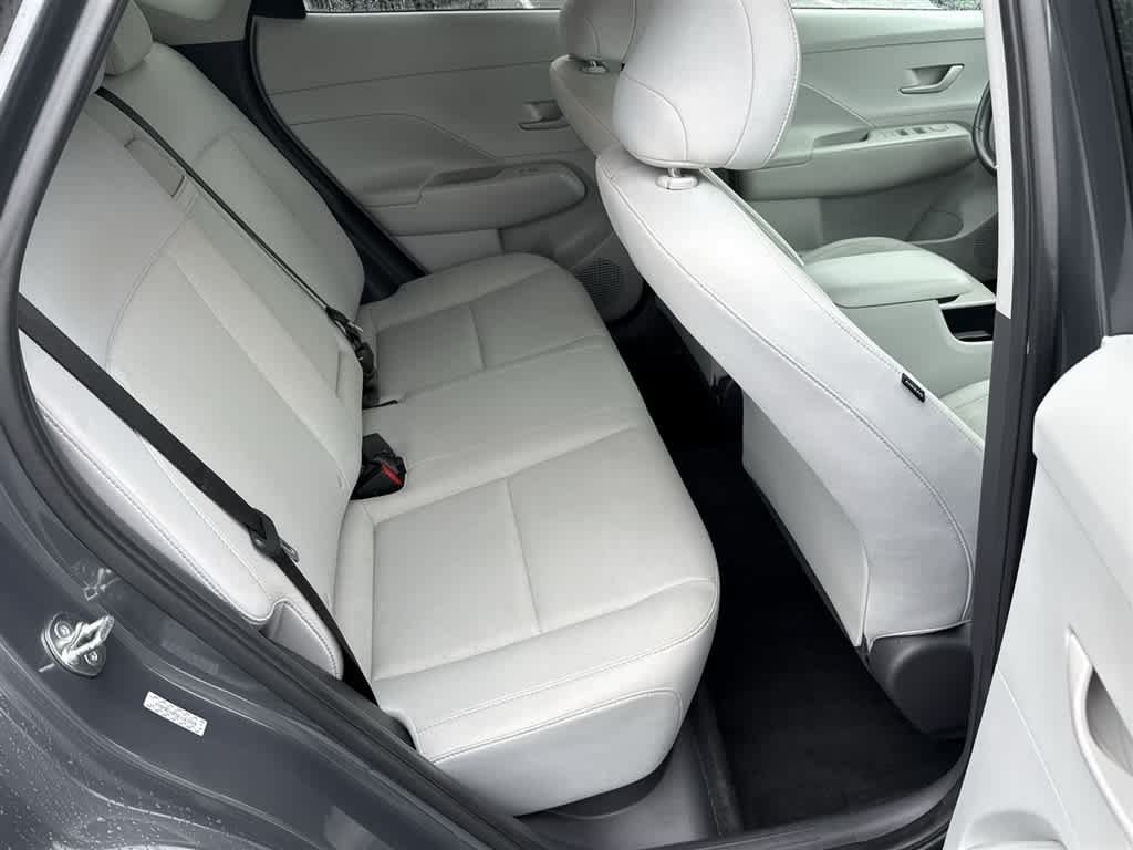 Used 2024 Hyundai Kona SEL AWD/4WD image 12