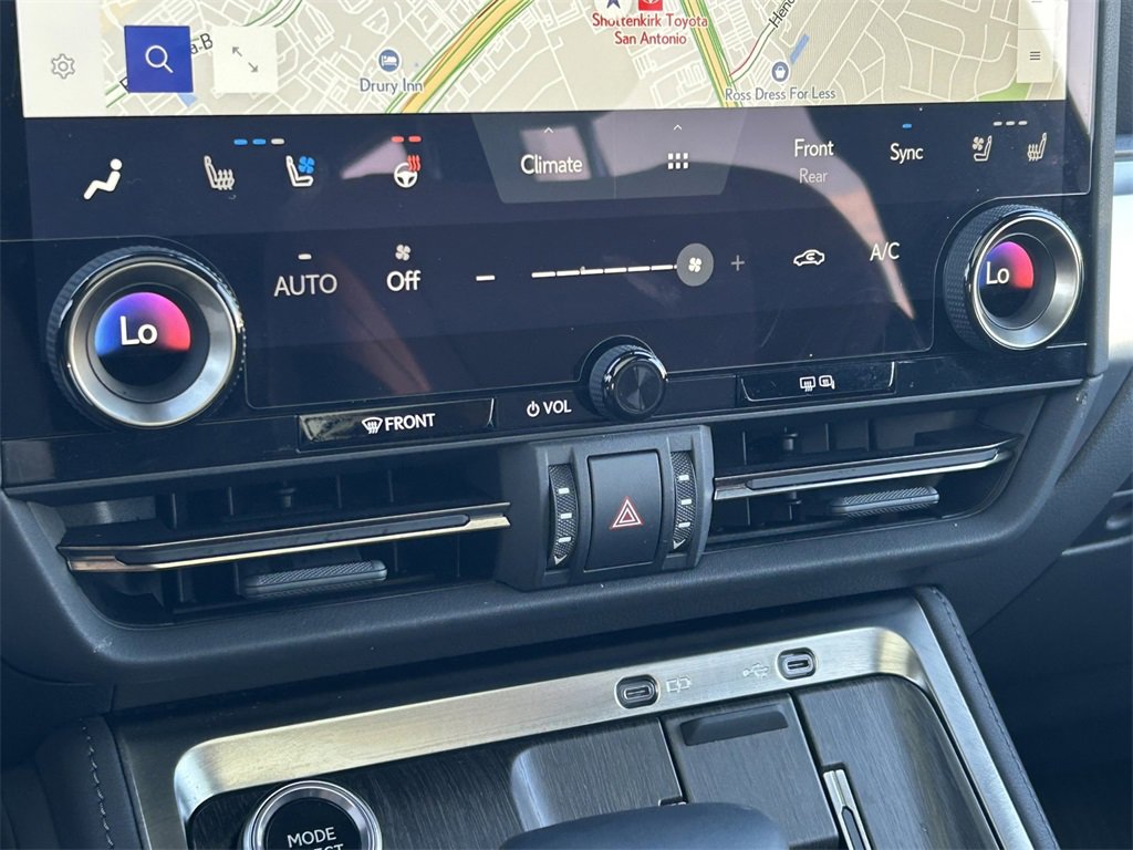 Used 2025 Lexus GX 550 image 44