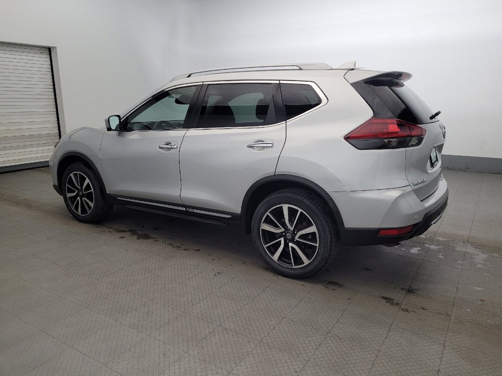 Used 2019 Nissan Rogue SL image 3