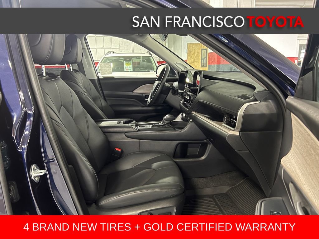 Certified 2024 Toyota Grand Highlander Limited AWD/4WD image 22