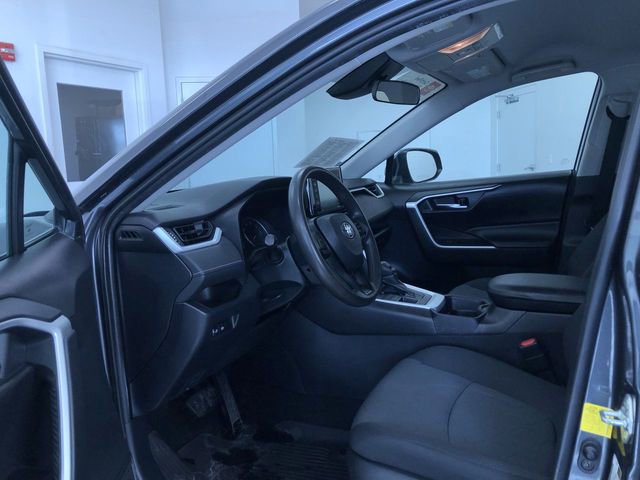 Used 2020 Toyota RAV4 XLE w/ All Weather Liner Package image 10