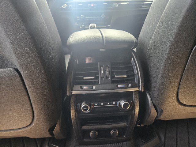 Used 2018 BMW X5 xDrive35i w/ M Sport Package AWD/4WD image 22
