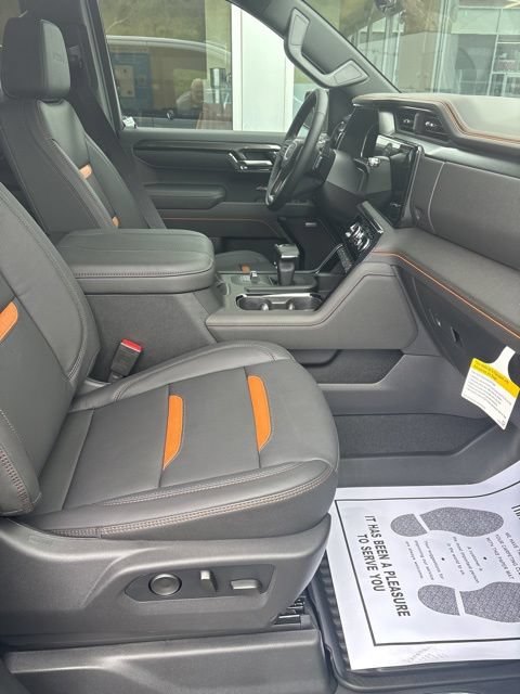 New 2026 GMC Sierra 1500 AT4 w/ Technology Package AWD/4WD image 5