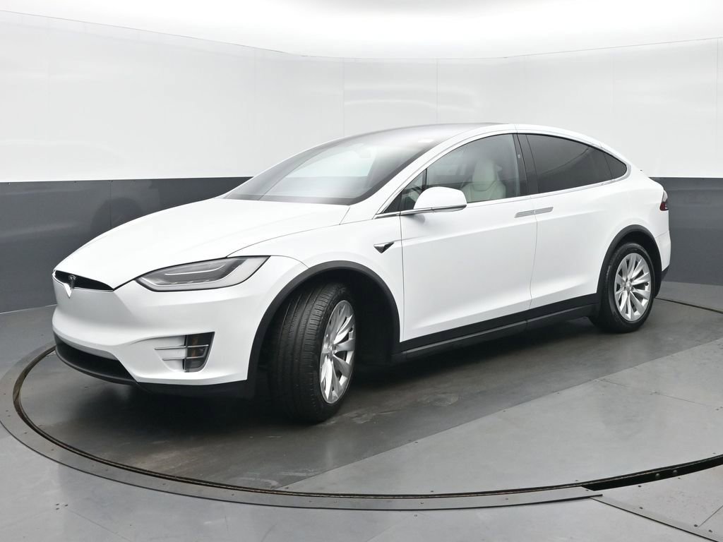 Used 2018 Tesla Model X 100D image 7