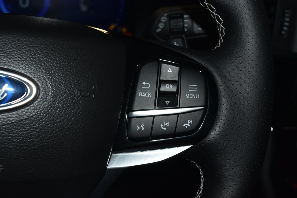 Used 2023 Ford Explorer ST w/ Equipment Group 401A AWD/4WD image 10