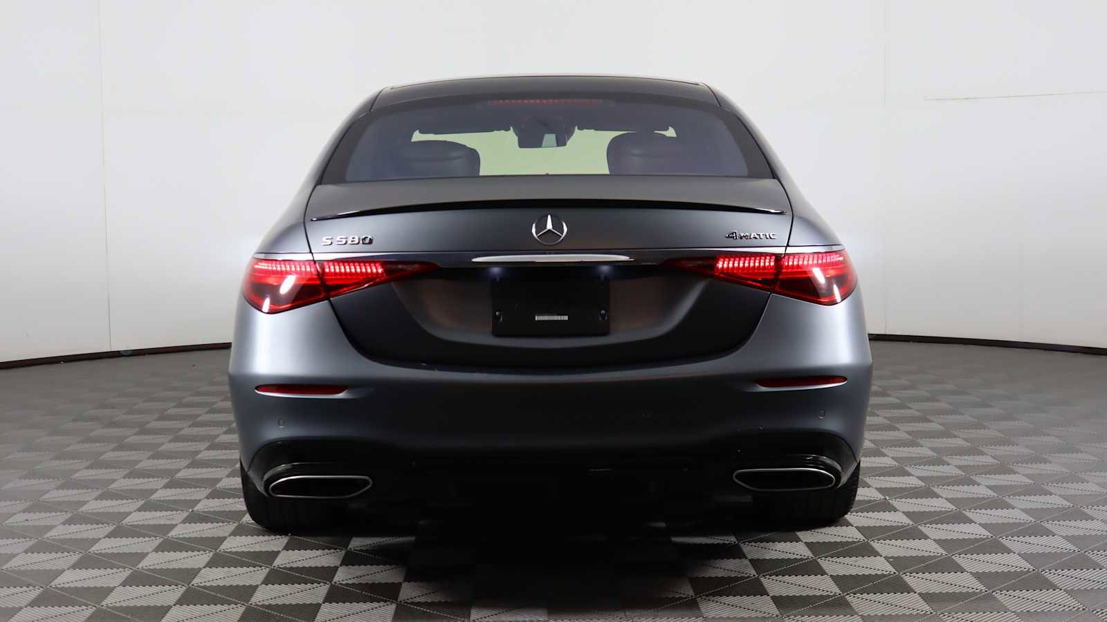 Used 2024 Mercedes-Benz S 580 4MATIC Sedan image 6