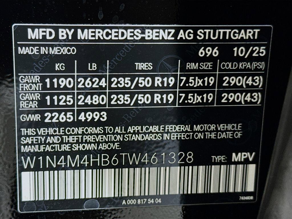 Used 2026 Mercedes-Benz GLB 250 4MATIC image 31