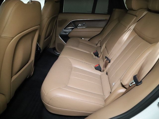 Used 2025 Land Rover Range Rover SE AWD/4WD image 27
