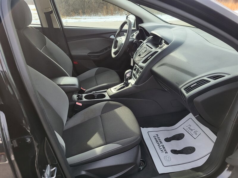 Used 2013 Ford Focus SE image 12