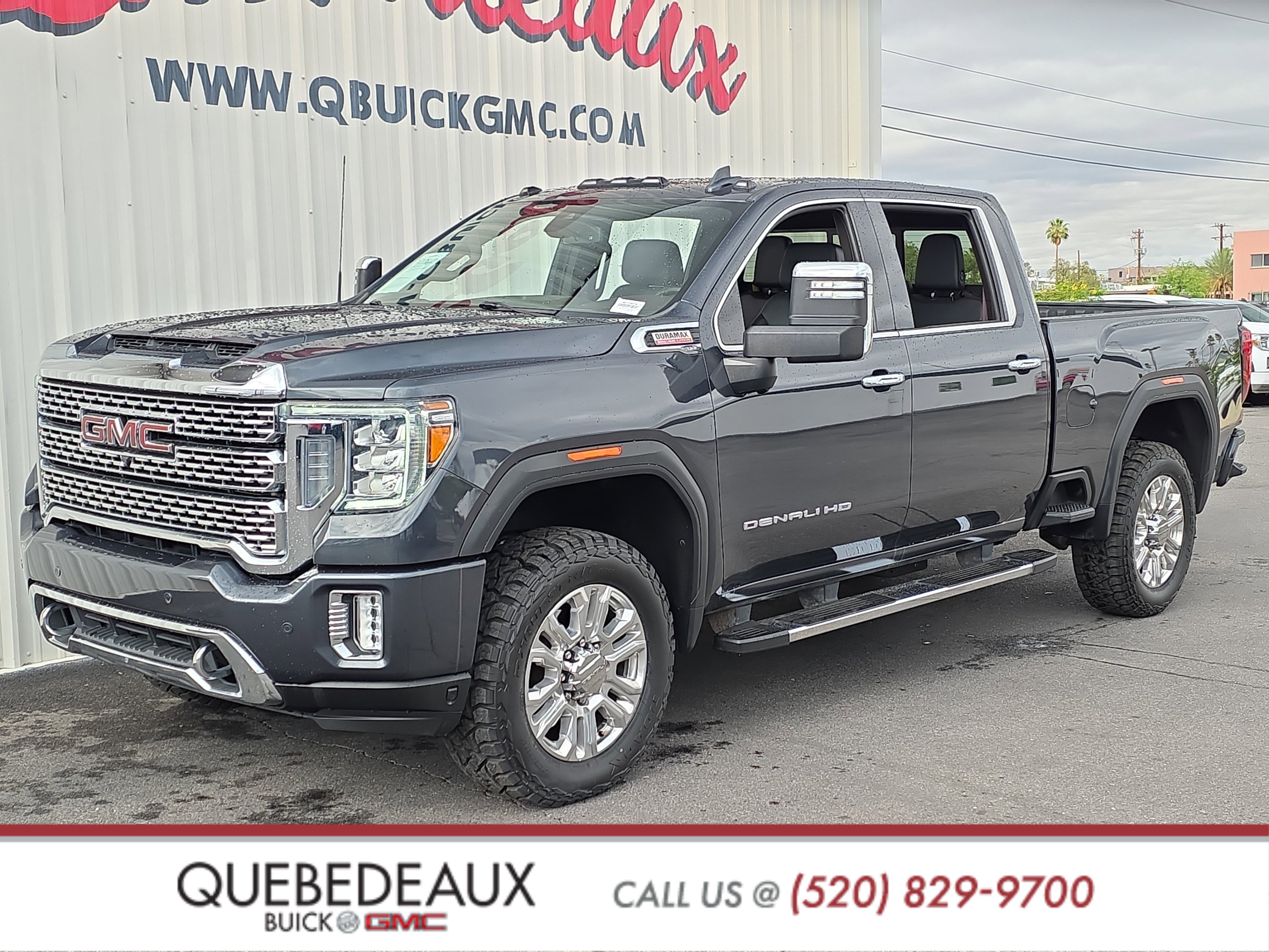 Used 2023 GMC Sierra 3500 Denali AWD/4WD image 3