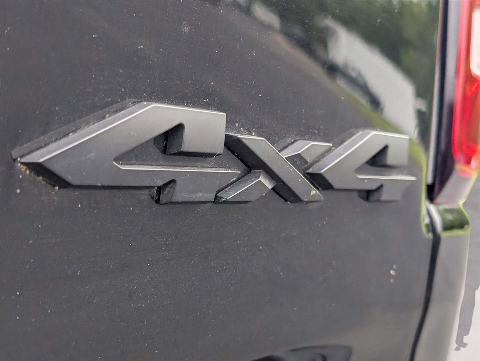 Used 2022 RAM 1500 Limited image 32
