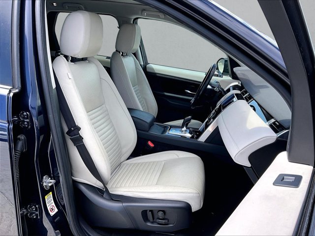 Used 2020 Land Rover Discovery Sport S AWD/4WD image 7