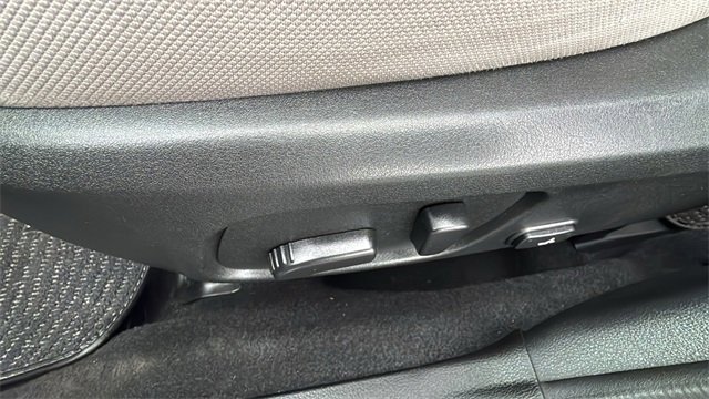 Used 2017 Subaru Forester 2.5i Premium image 27