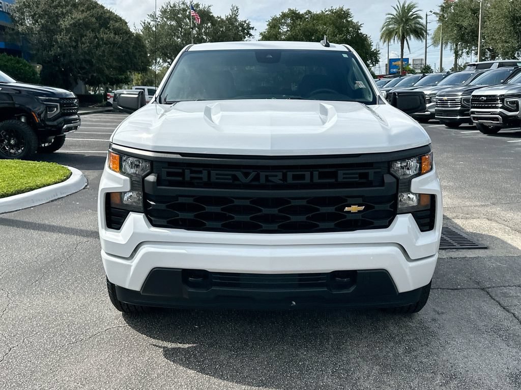 Certified 2025 Chevrolet Silverado 1500 Custom RWD image 2