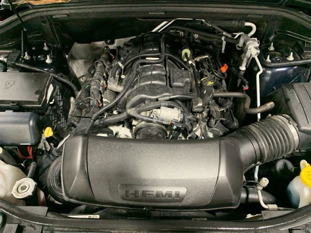 Used 2025 Dodge Durango R/T image 31