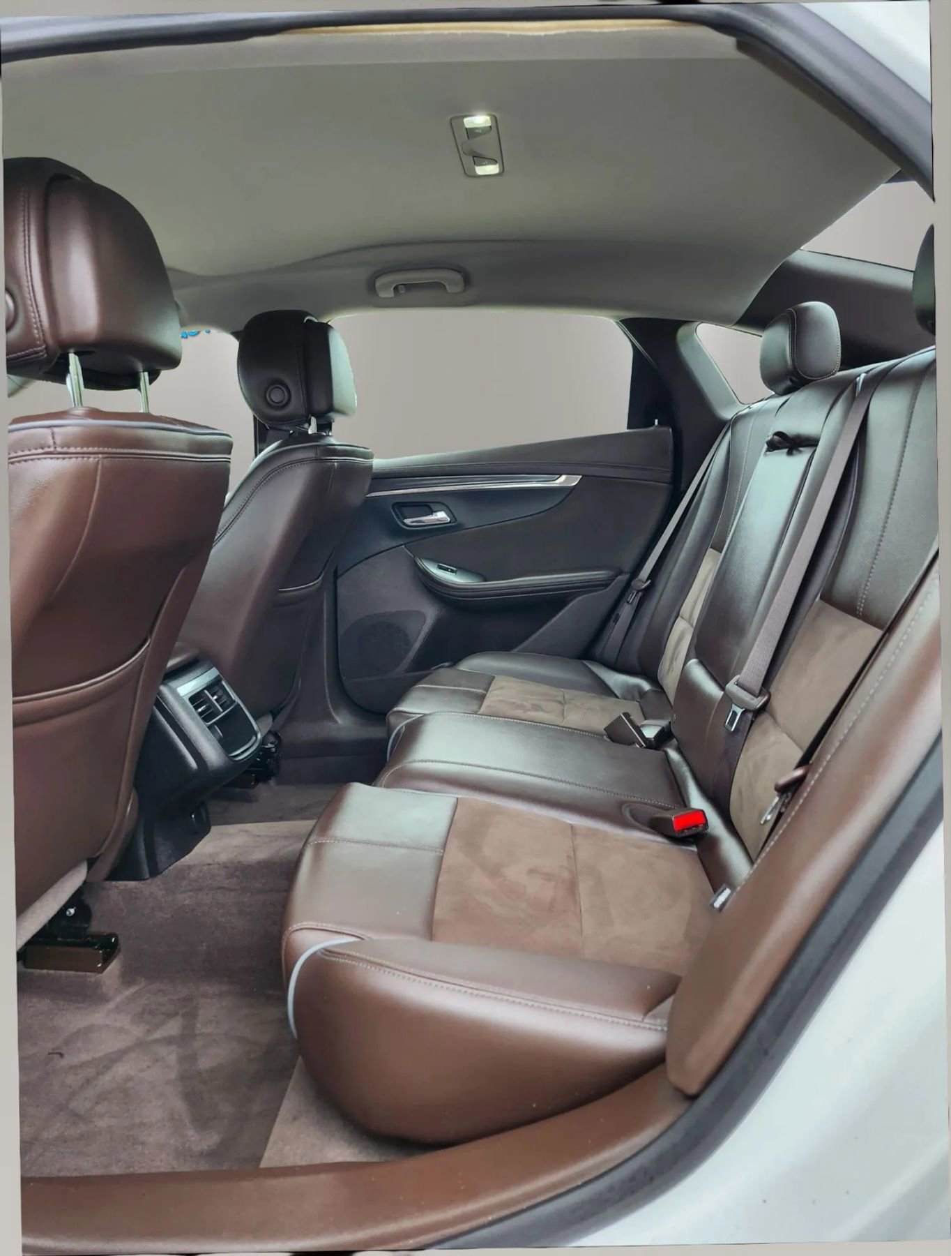 Used 2014 Chevrolet Impala LT w/ Premium Seating Package FWD image 13