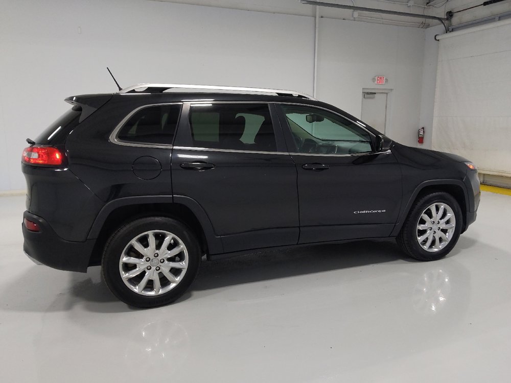 Used 2015 Jeep Cherokee Limited w/ Luxury Group image 10