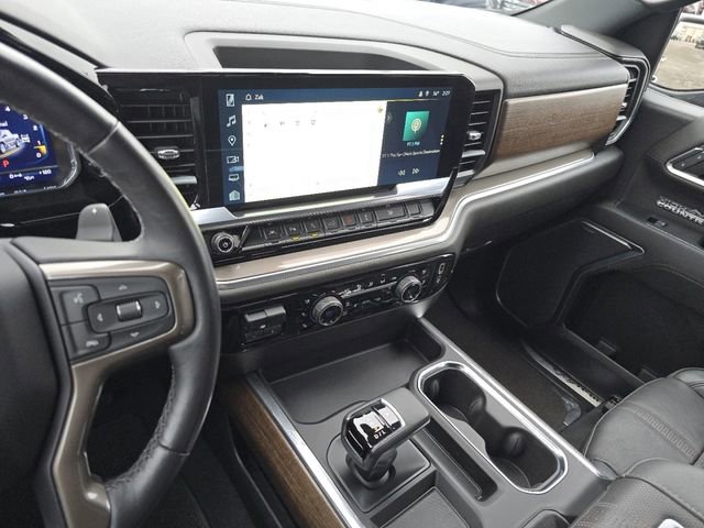 Used 2022 Chevrolet Silverado 1500 High Country image 32