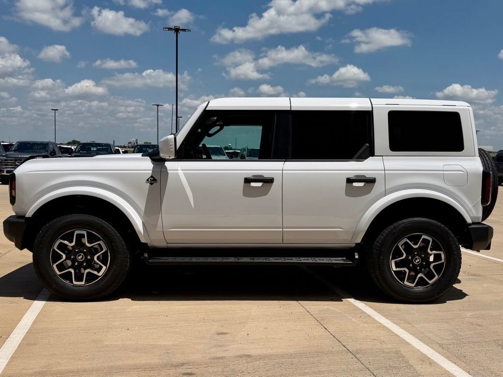 New 2026 Ford Bronco Outer Banks AWD/4WD image 2