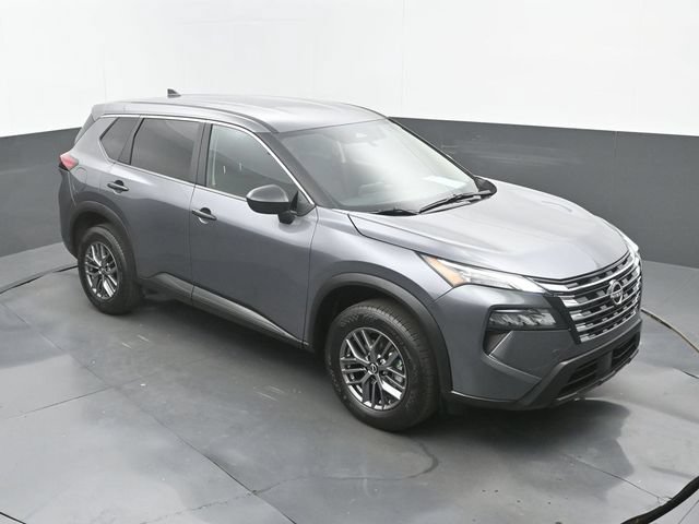 Used 2026 Nissan Rogue S FWD image 27