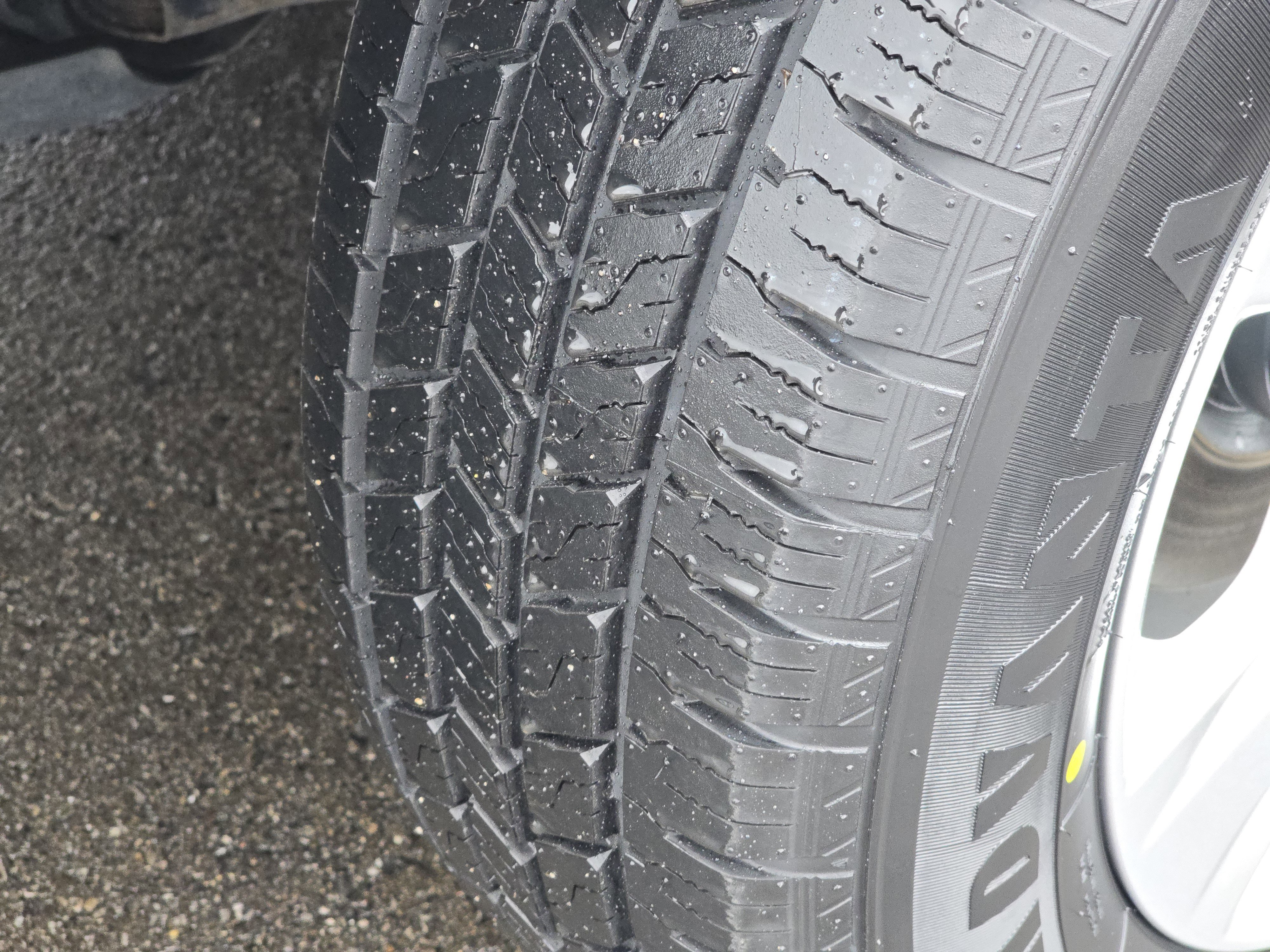 Used 2021 Toyota RAV4 XLE image 13