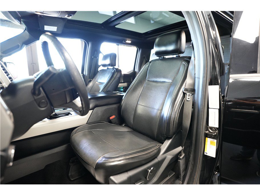 Used 2016 Ford F150 Lariat w/ Equipment Group 502A Luxury AWD/4WD image 11