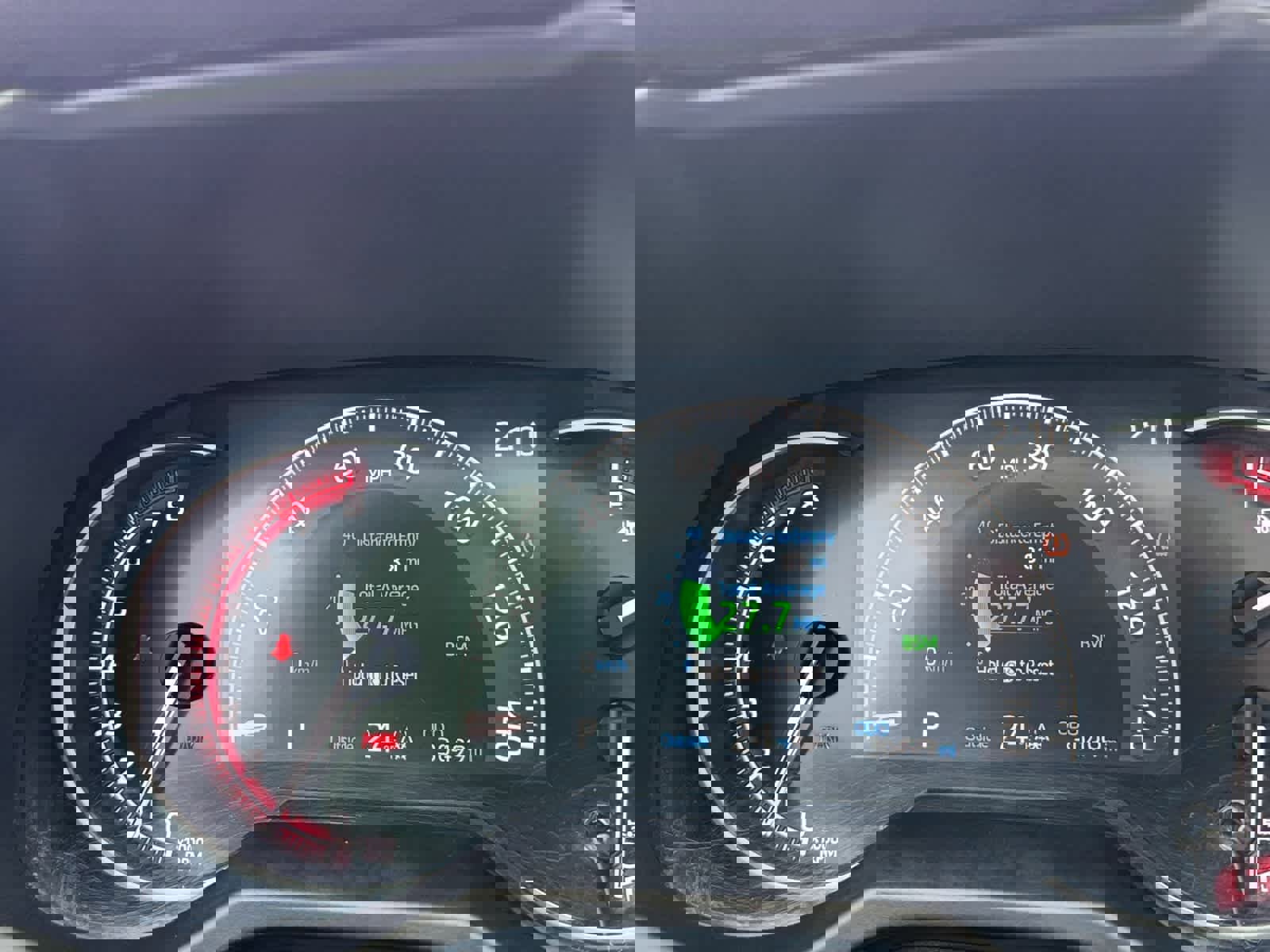 Used 2023 Toyota RAV4 XLE w/ Convenience Package image 23