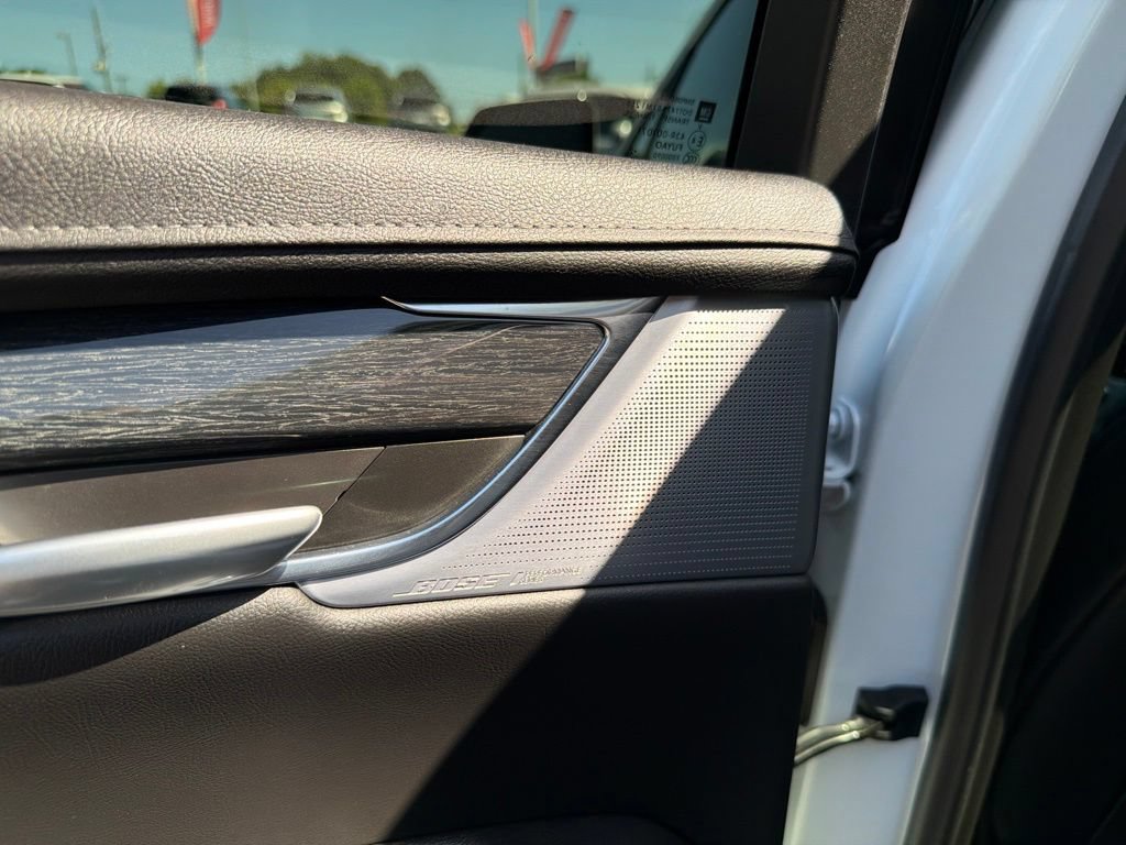Used 2022 Cadillac XT5 Premium Luxury w/ Technology Package FWD image 40