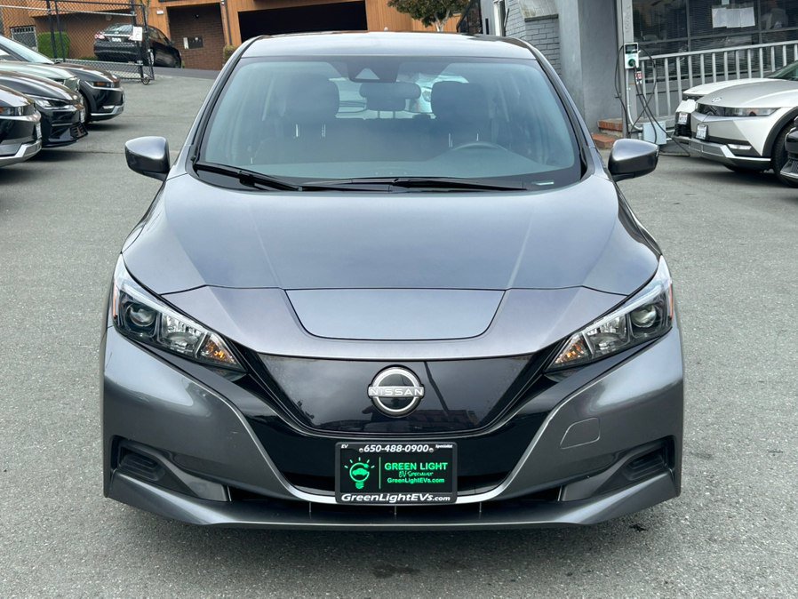 Used 2025 Nissan Leaf S FWD image 2