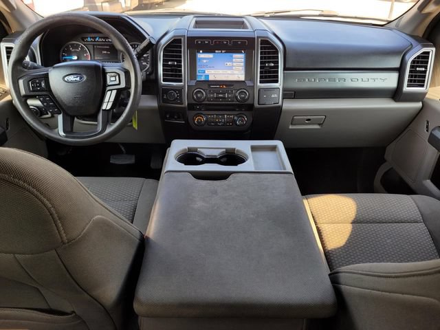 Used 2017 Ford F250 XLT w/ XLT Premium Package AWD/4WD image 20