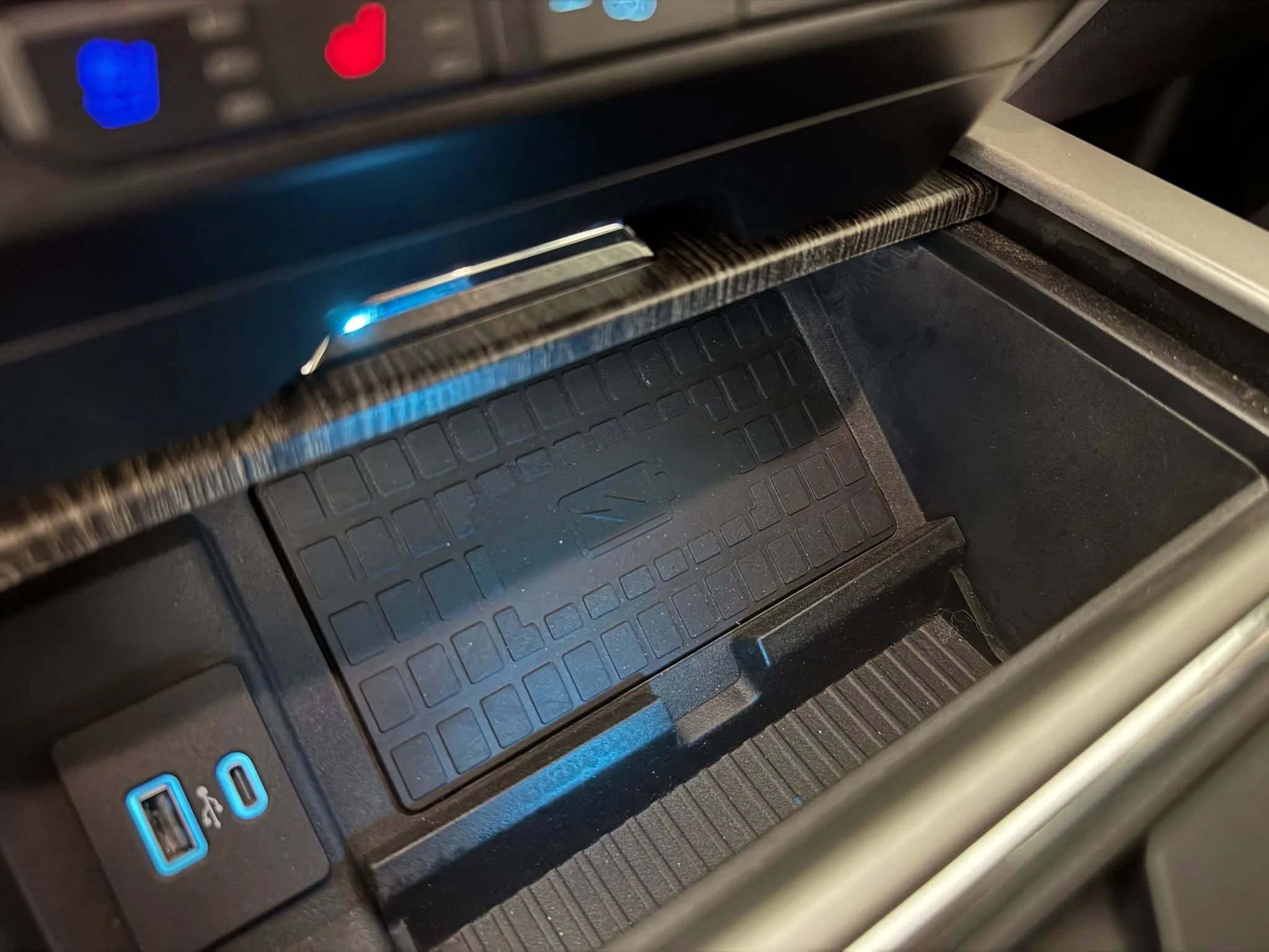 Used 2020 Ford F250 Lariat w/ Lariat Ultimate Package image 22