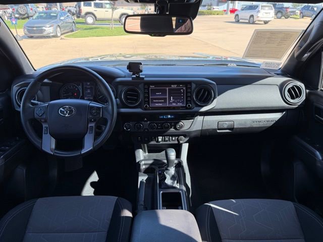 Used 2022 Toyota Tacoma TRD Off-Road w/ Technology Package image 21