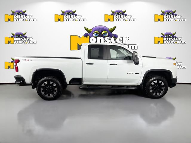 Used 2020 Chevrolet Silverado 2500 Custom w/ Custom Value Package image 4