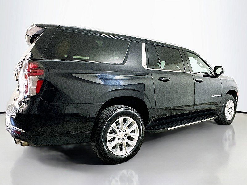 Used 2024 Chevrolet Suburban Premier AWD/4WD image 7