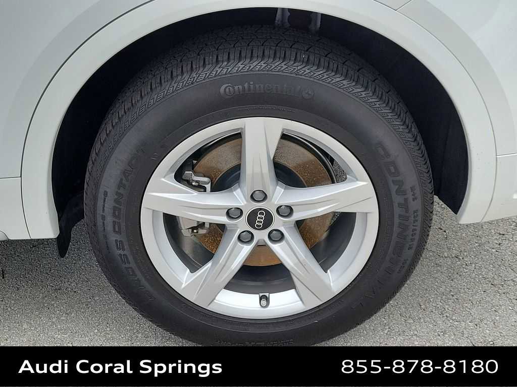Certified 2023 Audi Q5 2.0T Premium w/ Convenience Package image 16