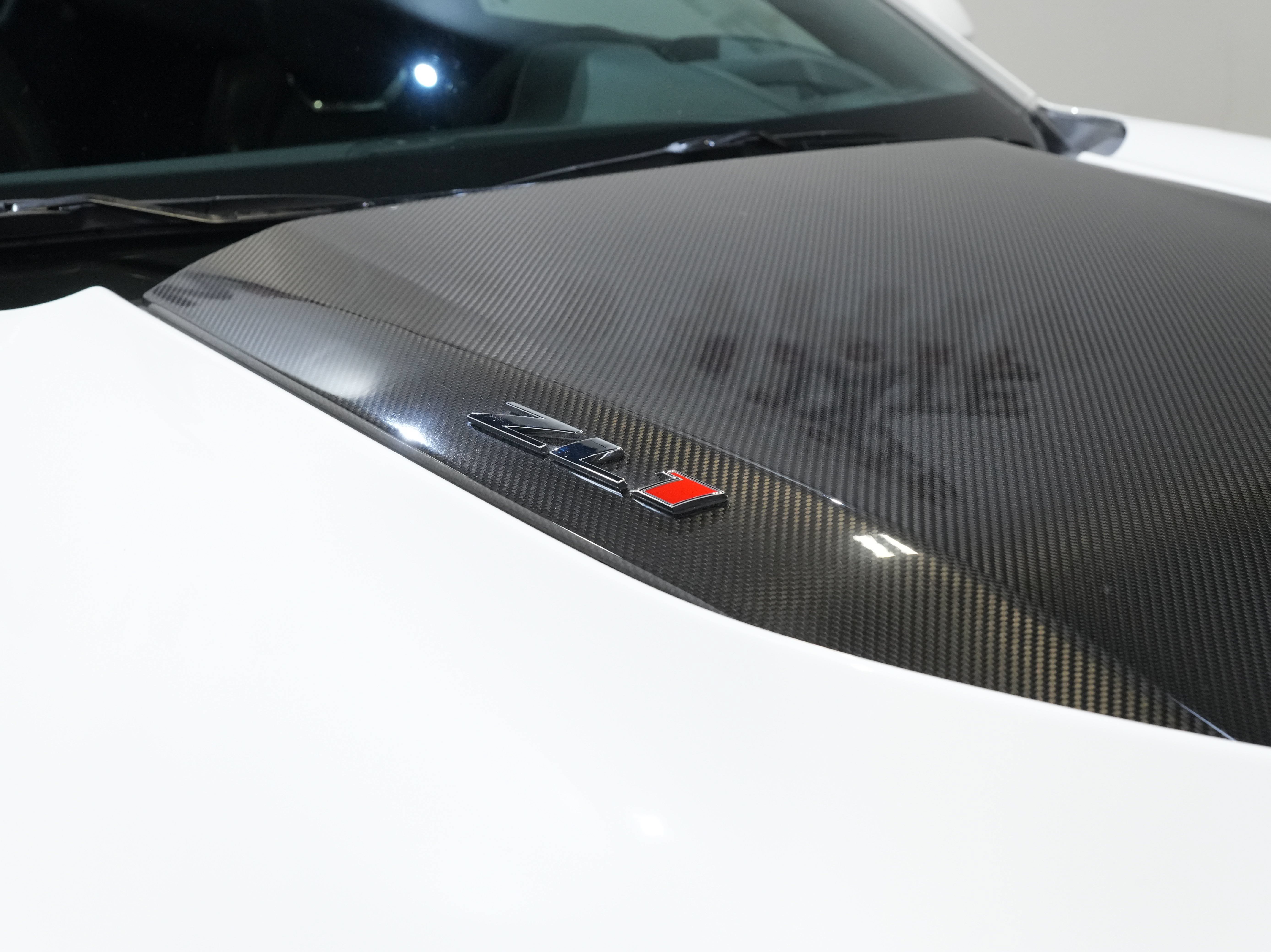 Used 2018 Chevrolet Camaro ZL1 RWD image 13