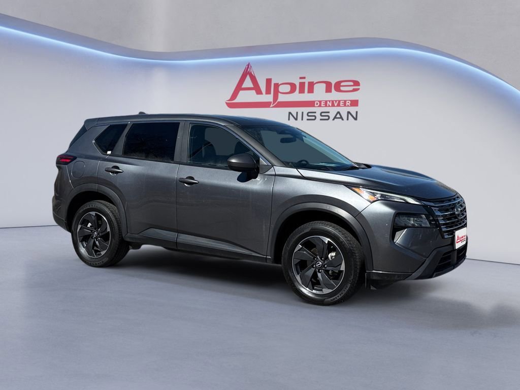 Used 2024 Nissan Rogue SV image 7