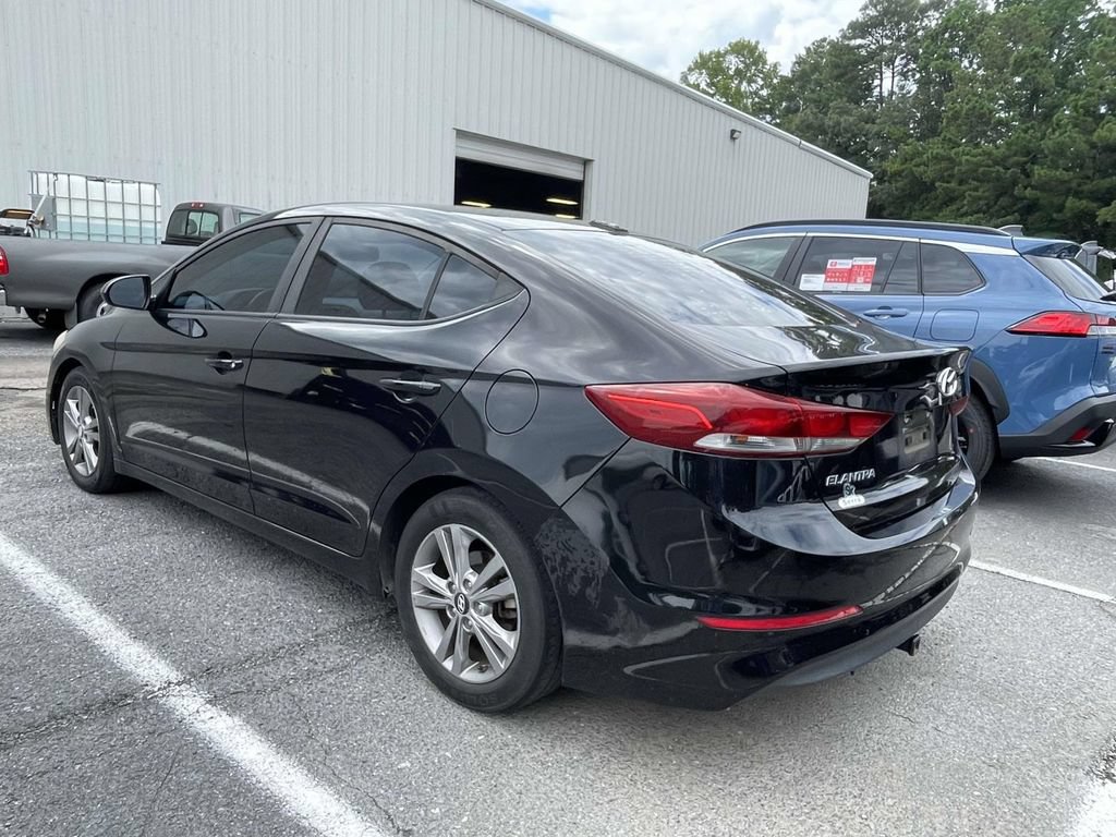 Used 2018 Hyundai Elantra Value Edition FWD image 3