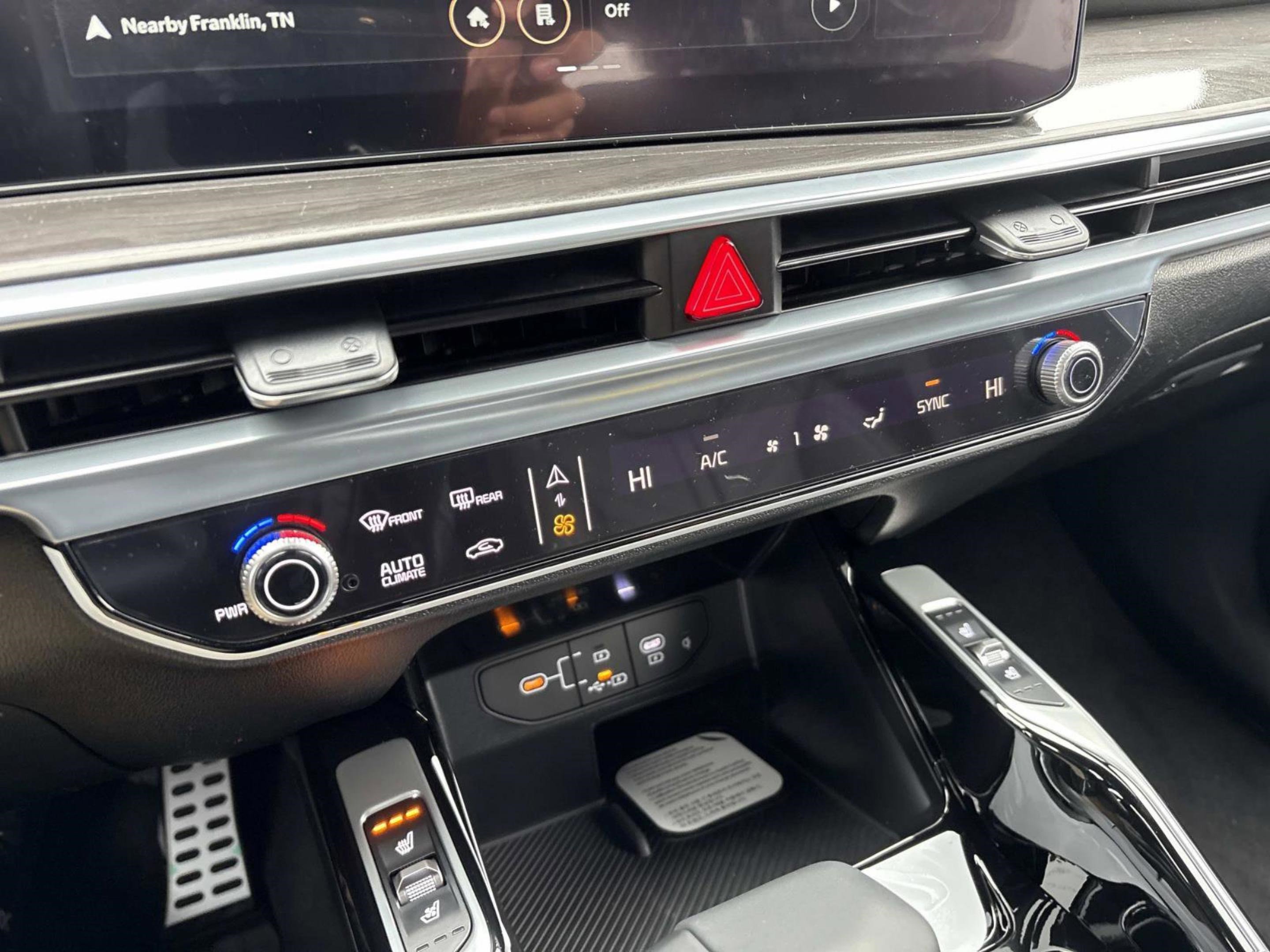 New 2026 Kia Sorento SX Prestige image 28