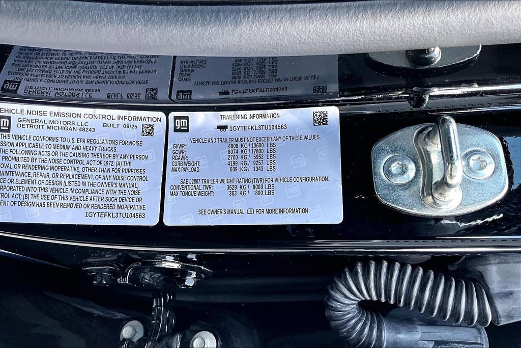 Certified 2026 Cadillac Escalade IQ Sport 2 AWD/4WD image 19