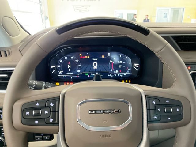 Used 2024 GMC Yukon XL Denali w/ Advanced Technology Package image 22