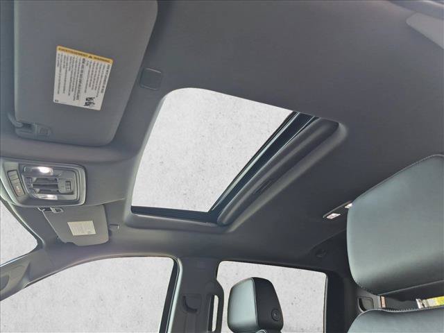 Used 2020 Chevrolet Silverado 1500 LT Trail Boss AWD/4WD image 15